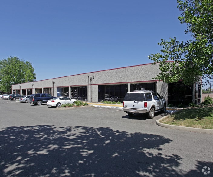 More Photos Of 990 Klamath Ln, Yuba City Unknown For Lease