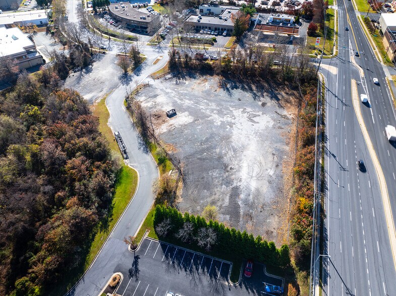 More Photos Of 7635 Lindbergh Dr, Gaithersburg Land For Lease