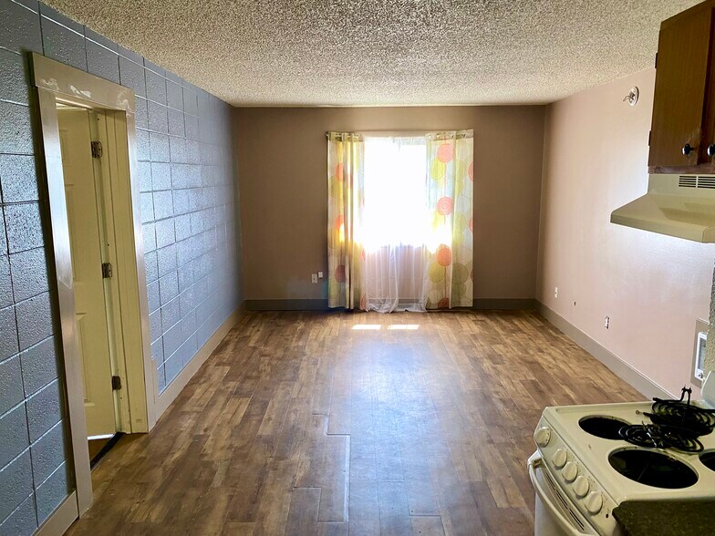More Photos Of 229 2nd Ave SE, Cut Bank Apartments For Sale