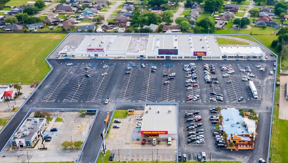 More Photos Of , New Iberia General Retail For Sale