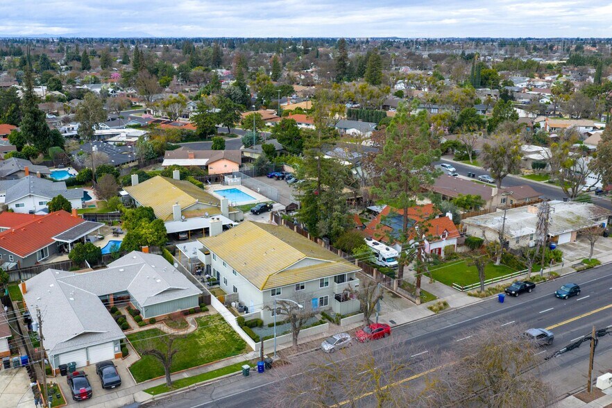 More Photos Of 3025 Tully Rd, Modesto Apartments For Sale