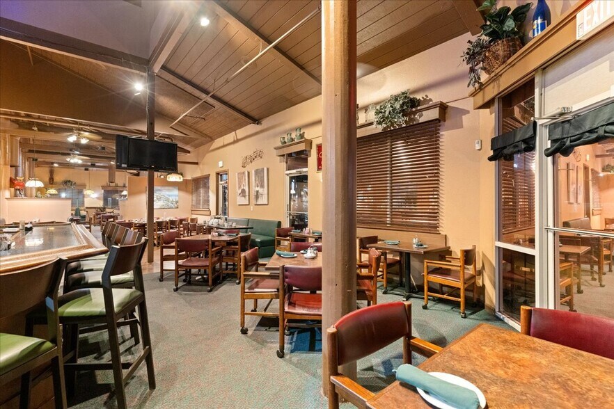 More Photos Of 12555 W Bell Rd, Surprise Restaurant For Sale