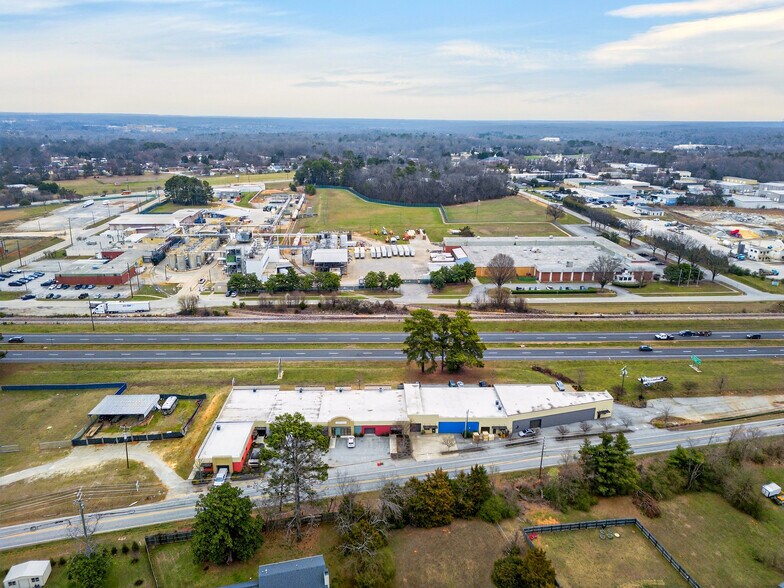 More Photos Of 325 New Neely Ferry Rd, Mauldin Warehouse For Sale