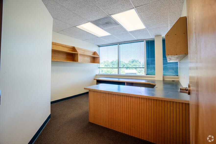 More Photos Of 2 Creamery Way, Emmitsburg Warehouse For Sale