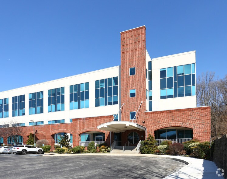 More Photos Of 1000 River Rd, Conshohocken Office For Lease