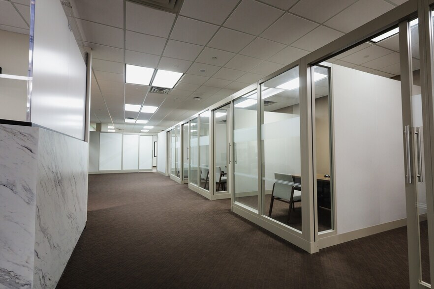 More Photos Of 4000 Garth Rd, Baytown Medical For Sale