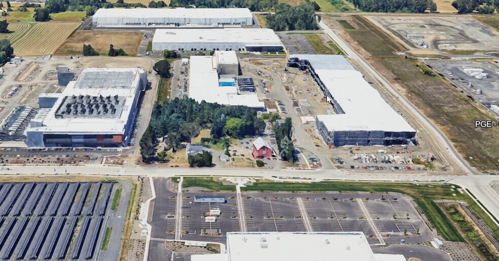 More Photos Of 4825 NE Starr Blvd, Hillsboro Land For Sale