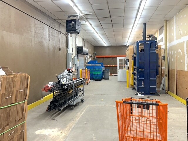 More Photos Of 616 US Highway 181, Taft Freestanding For Sale