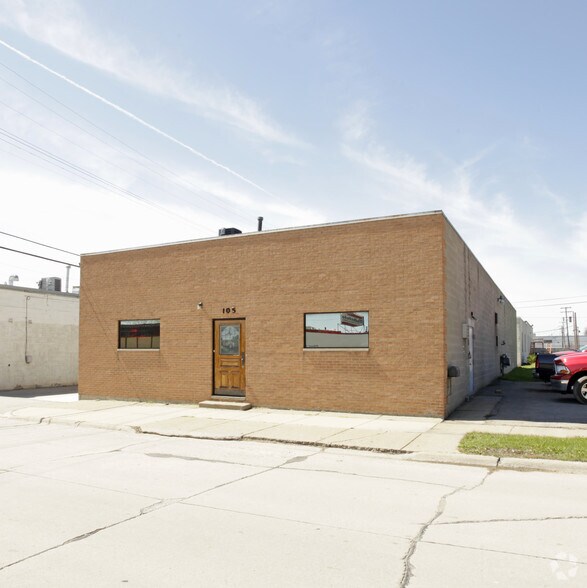 Primary Photo Of 105 Kinross Ave, Clawson Warehouse For Sale