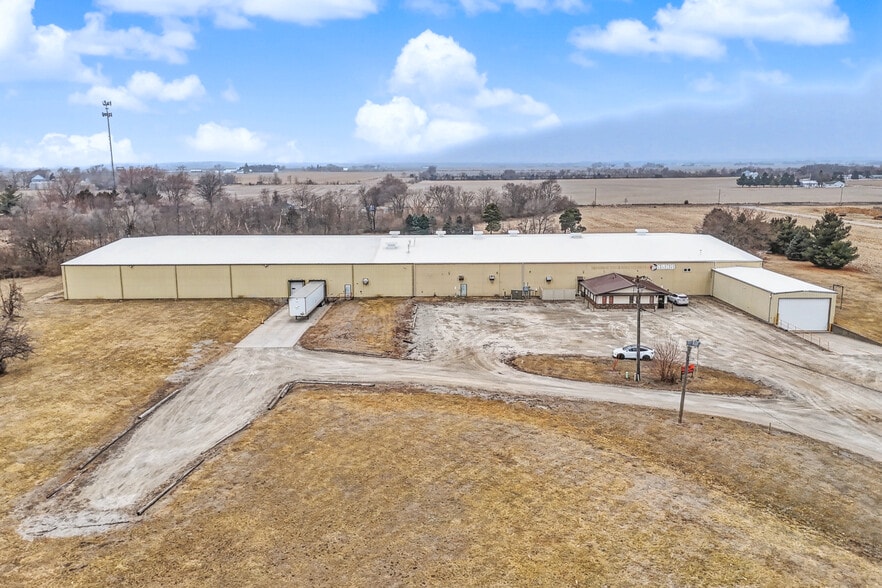 More Photos Of 777 Weaver Blvd, Wapello Industrial For Sale