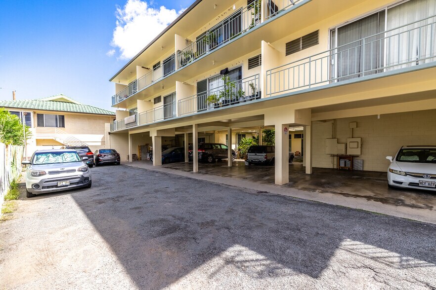 More Photos Of 1218 King Street, Honolulu Apartments For Sale