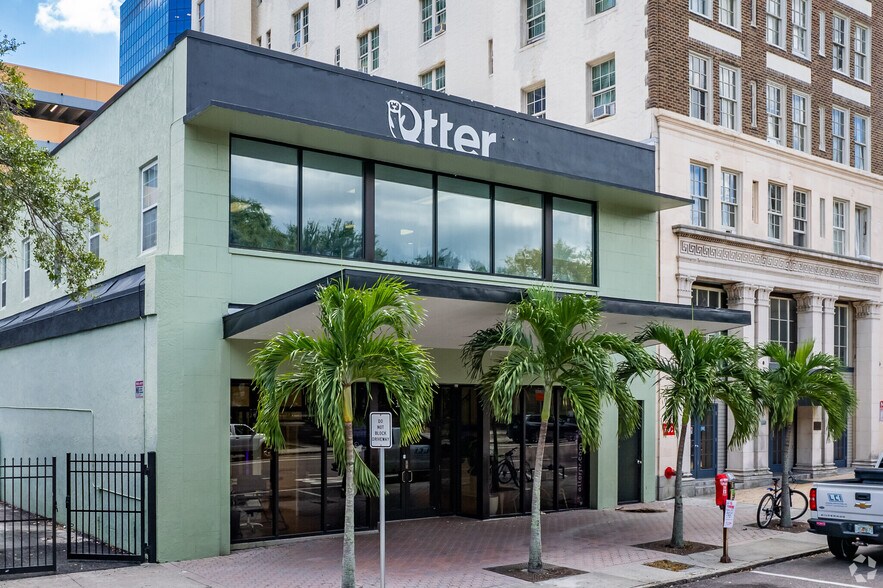 More Photos Of 320 1st Ave N, Saint Petersburg Loft Creative Space For Lease