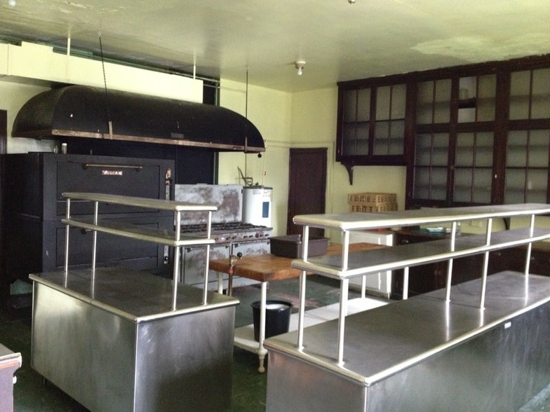More Photos Of 3400-3410 Garrison Blvd, Baltimore Religious Facility For Sale