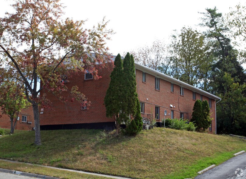 More Photos Of 4908 Northcutt Pl, Dayton Apartments For Sale