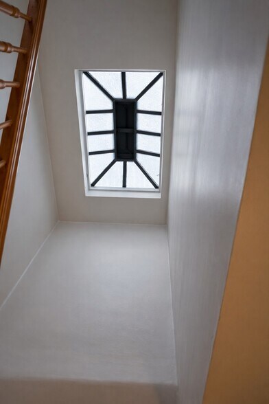 More Photos Of 1679 Gates Ave, Ridgewood Apartments For Sale