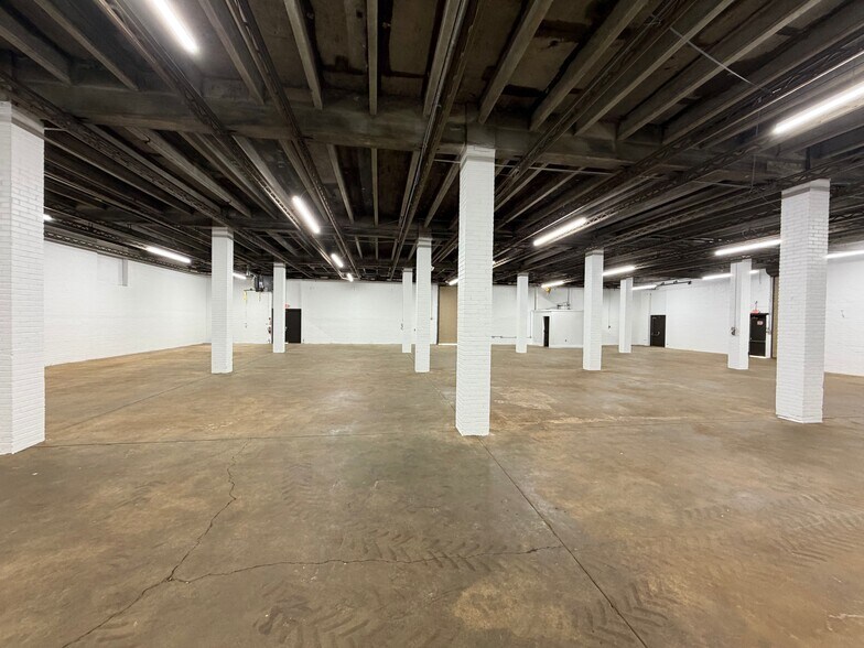 More Photos Of 680 Eagle Blvd, Warminster Township Warehouse For Lease