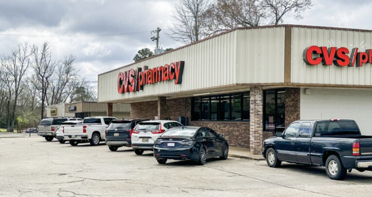 More Photos Of 813 College Ave, Jackson Drugstore For Sale