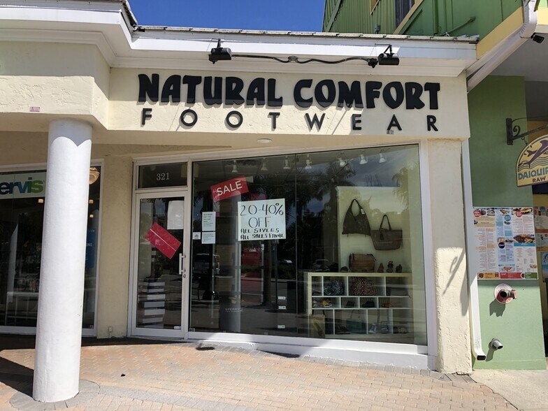 More Photos Of 313-321 John Ringling Blvd, Sarasota Storefront For Sale