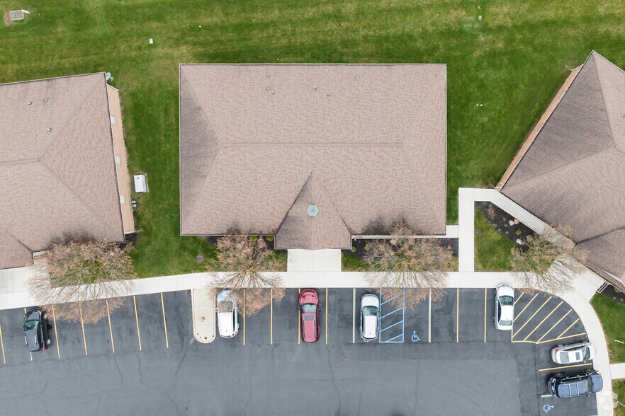 More Photos Of 900 W South Boundary St, Perrysburg Unknown For Sale