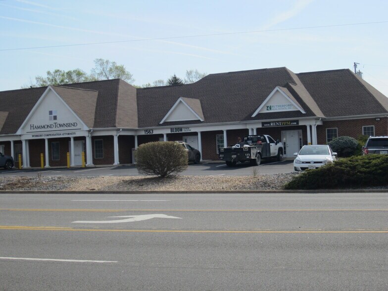 More Photos Of 1569 Jefferson Hwy, Fishersville Office For Lease