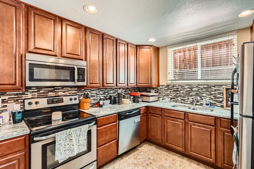 More Photos Of 1311-1317 Jasmine St, Denver Apartments For Sale