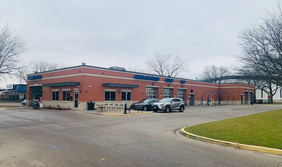More Photos Of 5600 New Wilke Rd, Rolling Meadows Carwash For Sale