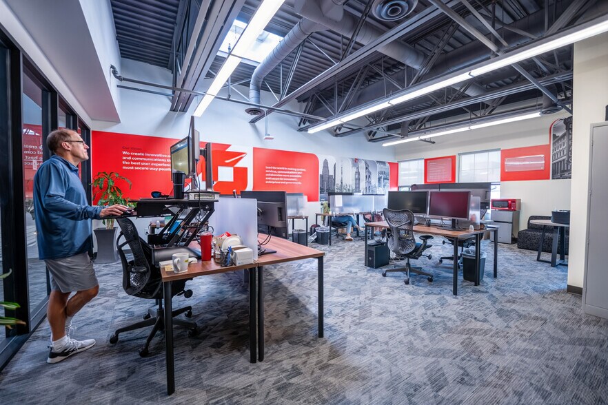 More Photos Of 505 Ellicott St, Buffalo Coworking Space