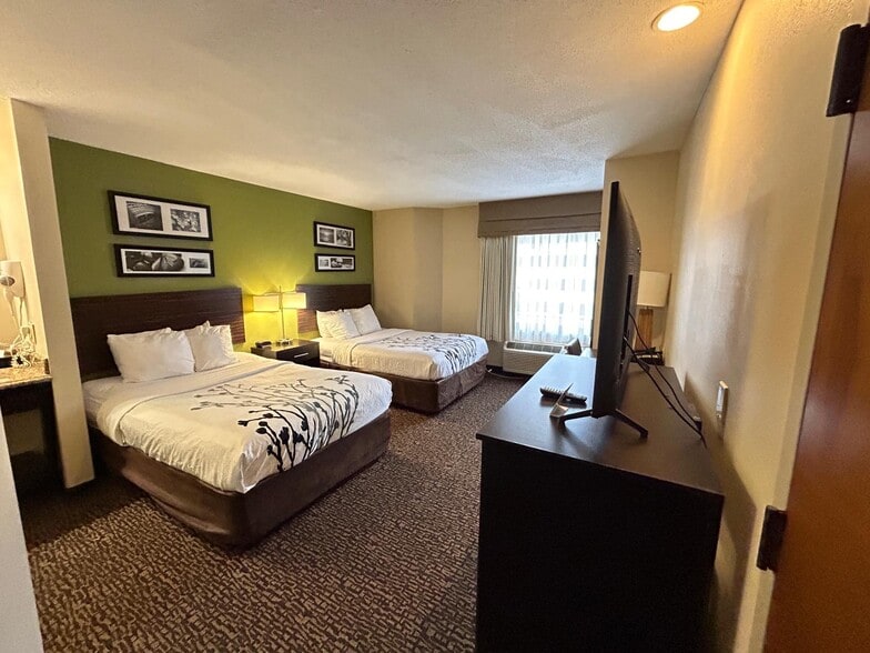 More Photos Of 7055 Concourse Pky, Douglasville Hotel For Sale