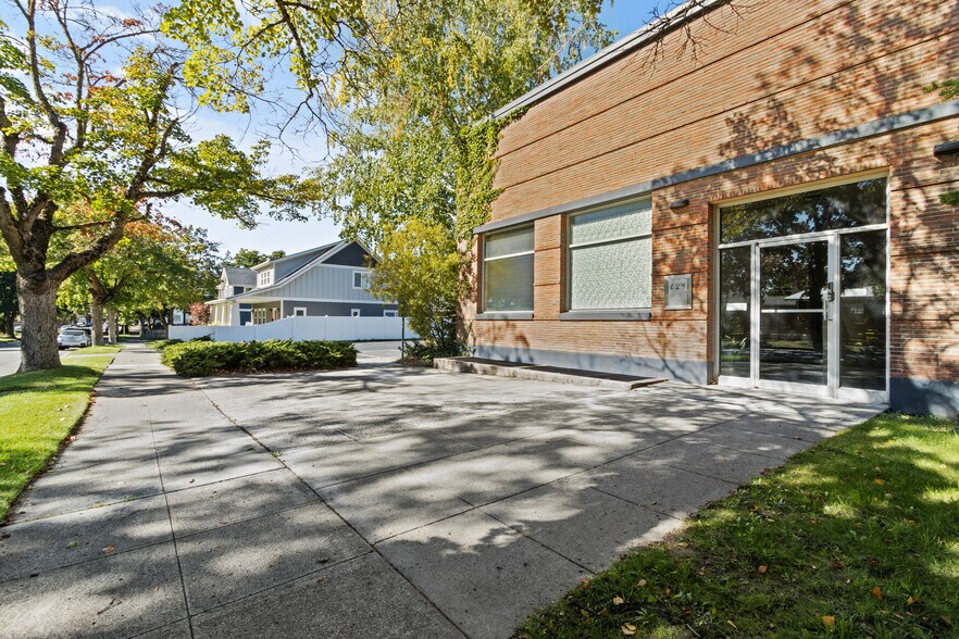 More Photos Of 623 E Wallace Ave, Coeur d'Alene Office For Sale