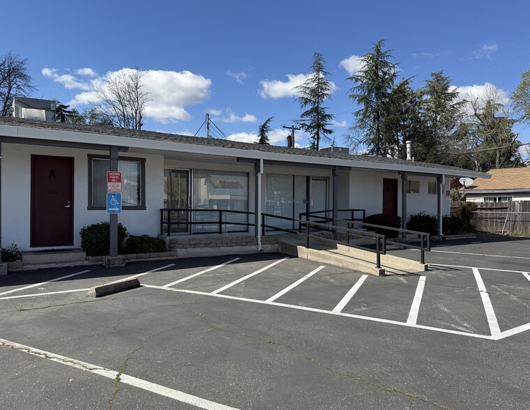 More Photos Of 6045-6047 Hazel Ave, Orangevale Medical For Lease