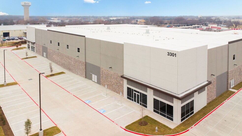 More Photos Of 3301 Enterprise Dr, Rowlett Warehouse For Sale