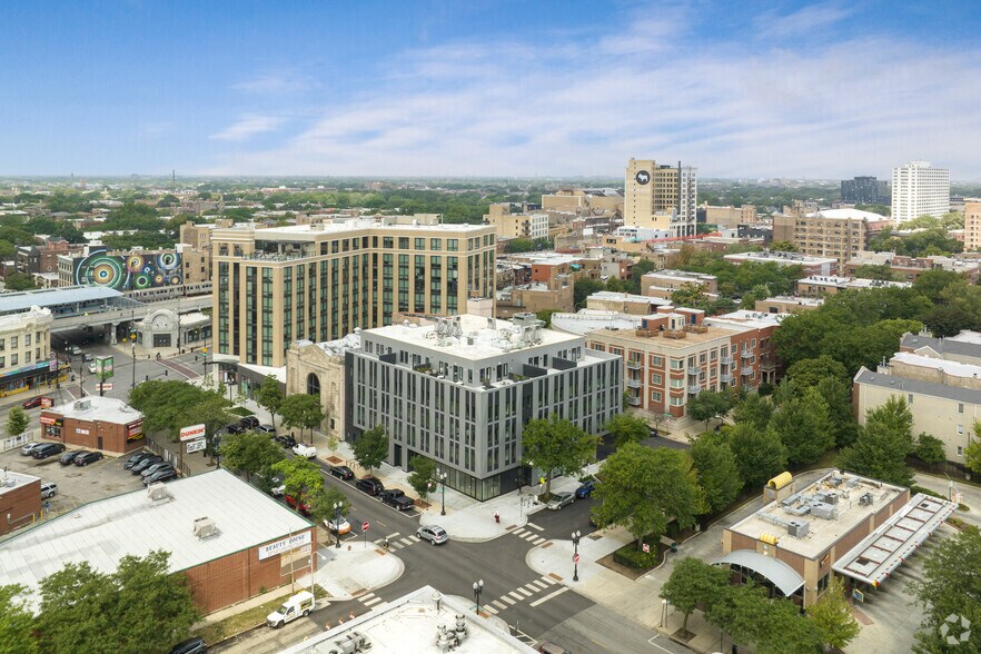 More Photos Of 4600 N Kenmore Ave, Chicago Apartments For Lease