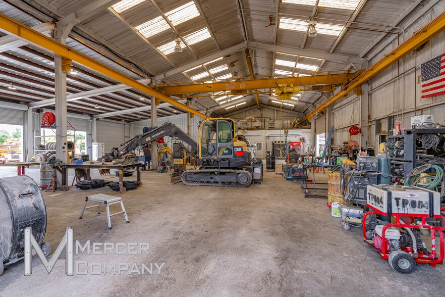 More Photos Of 420 S Dick Price Rd, Kennedale Warehouse For Sale