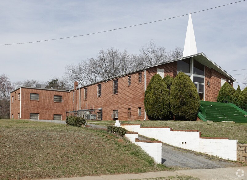 Primary Photo Of 1840 Thomasville Dr SE, Atlanta Religious Facility For Sale