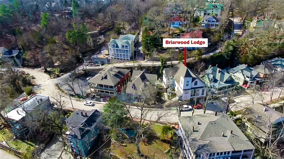 More Photos Of 160 Spring St, Eureka Springs Hospitality For Sale
