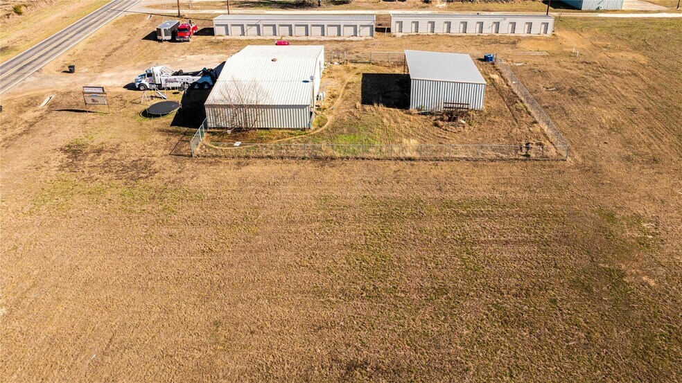 More Photos Of 6240 Airport Rd, Paris Self Storage For Sale