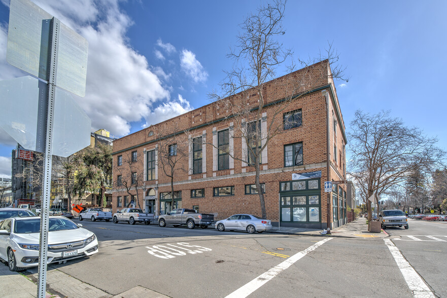 Primary Photo Of 1900 Addison St, Berkeley Office For Lease