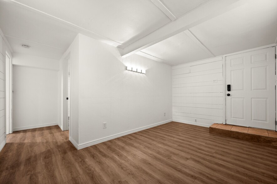 More Photos Of 119 E Leslie Ave, South Salt Lake Apartments For Sale