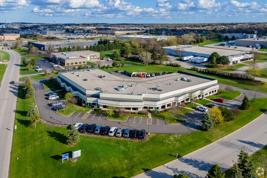 More Photos Of N8W22195 Johnson Dr, Waukesha Flex For Sale