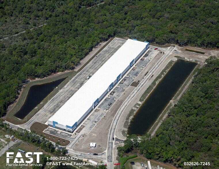 More Photos Of 302 Parktowne Blvd, Edgewater Unknown For Lease