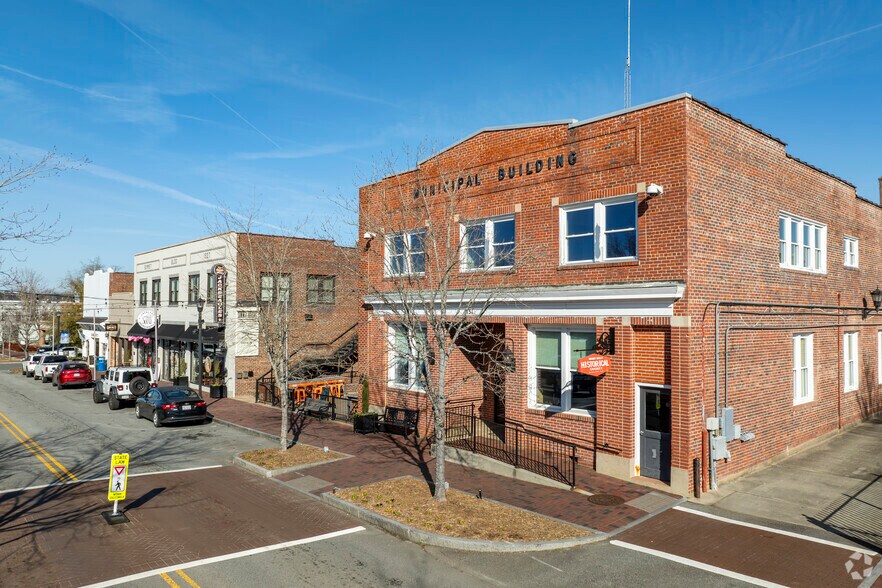 More Photos Of 131 S Main St, Mount Holly Loft Creative Space For Sale