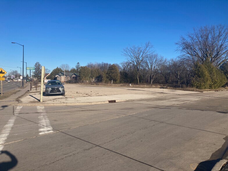 More Photos Of 1596 Marinette Ave, Marinette Land For Sale