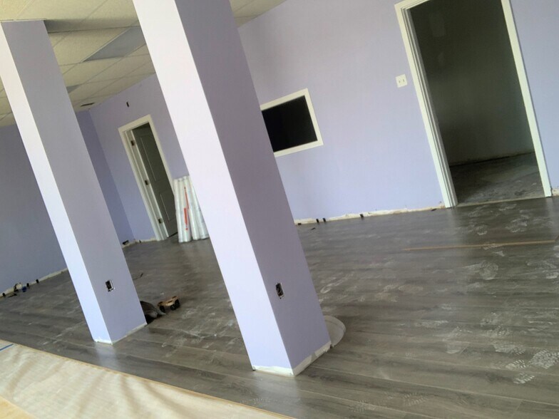 More Photos Of 740 Colonel Ledyard Hwy, Ledyard Storefront For Lease