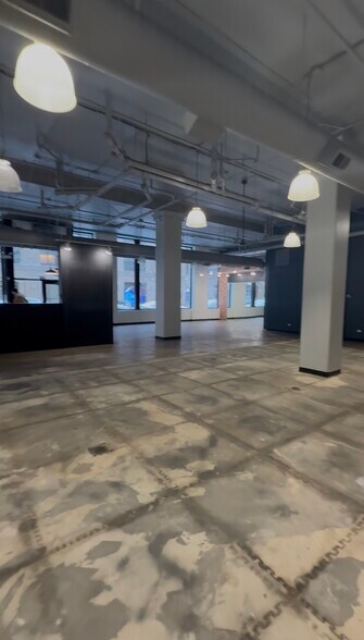 More Photos Of 315 S Peoria St, Chicago Apartments For Lease