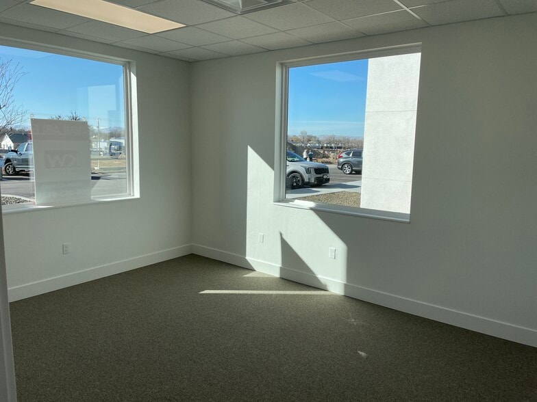 More Photos Of 3782 E Amity Ave, Nampa Office For Lease