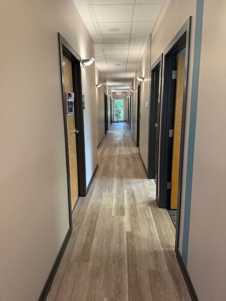 More Photos Of 4444 S 86th St, Lincoln Medical For Lease