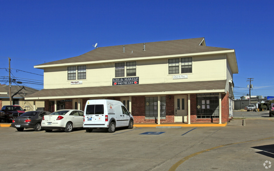 Primary Photo Of 4018 Kemp Blvd, Wichita Falls Office For Lease