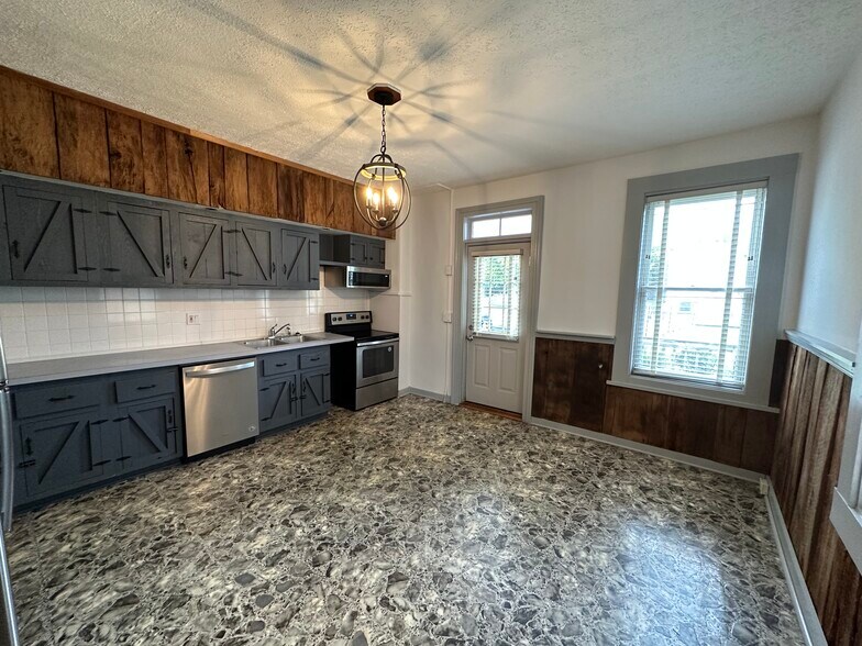 More Photos Of , Columbus Unknown For Sale