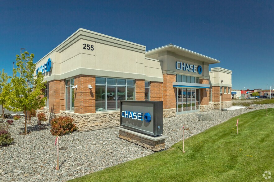 More Photos Of 1310 Scheels Dr, Sparks Unknown For Lease