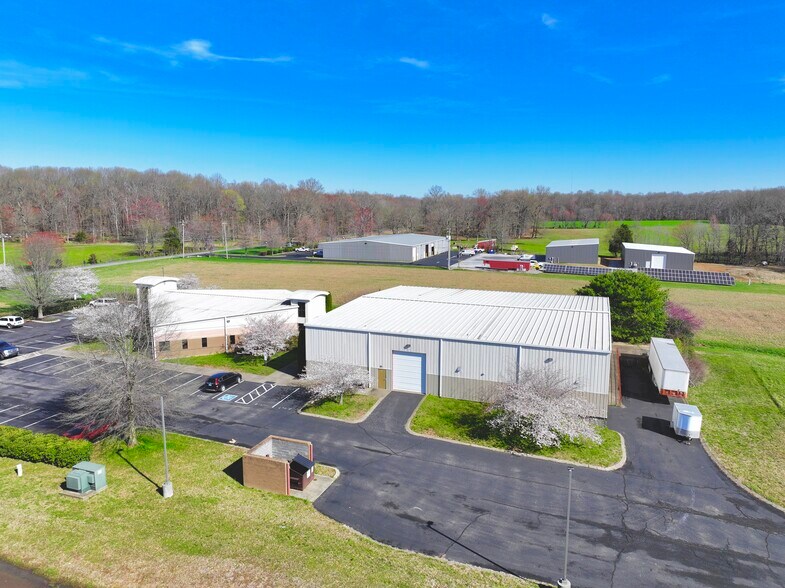More Photos Of 3145 Pleasant Grove Rd, White House Flex For Lease